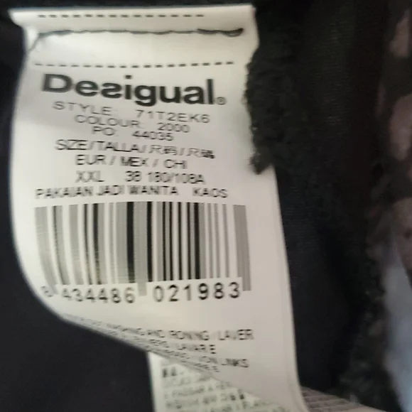 Sweather - Picture 5 of 5